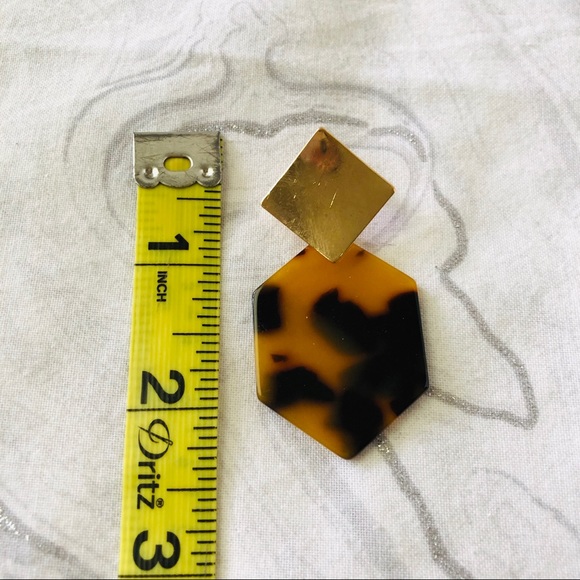 Tortoise shell/Leopard Print Gold Retro Earrings - Picture 2 of 2